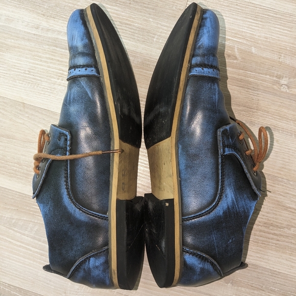 Vintage Blue Leather Loafers - Picture 2 of 3